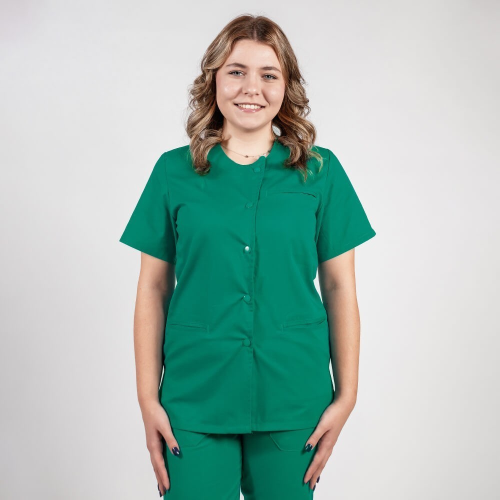 Costum Lotus 2, bluza asimetrica cu capse, pantaloni cu elastic in talie si manseta, verde hunter Costum Lotus 2, bluza asimetrica cu capse, pantaloni cu elastic in talie si manseta, verde hunter