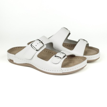 Saboti medicali de vara, din piele, pentru barbati LEON 702M, alb