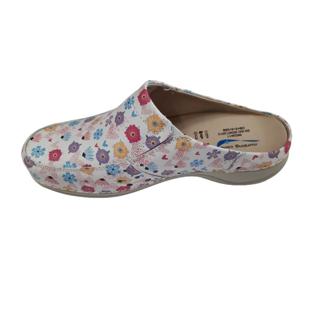 Saboti medicali Nursingcare Wash'Go Berlin, Flowers Heart Saboti medicali Nursingcare Wash'Go Berlin, Flowers Heart