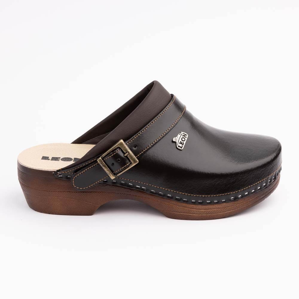 Saboti medicali LEON PU101, maro, neperforat Saboti medicali LEON PU101, maro, neperforat