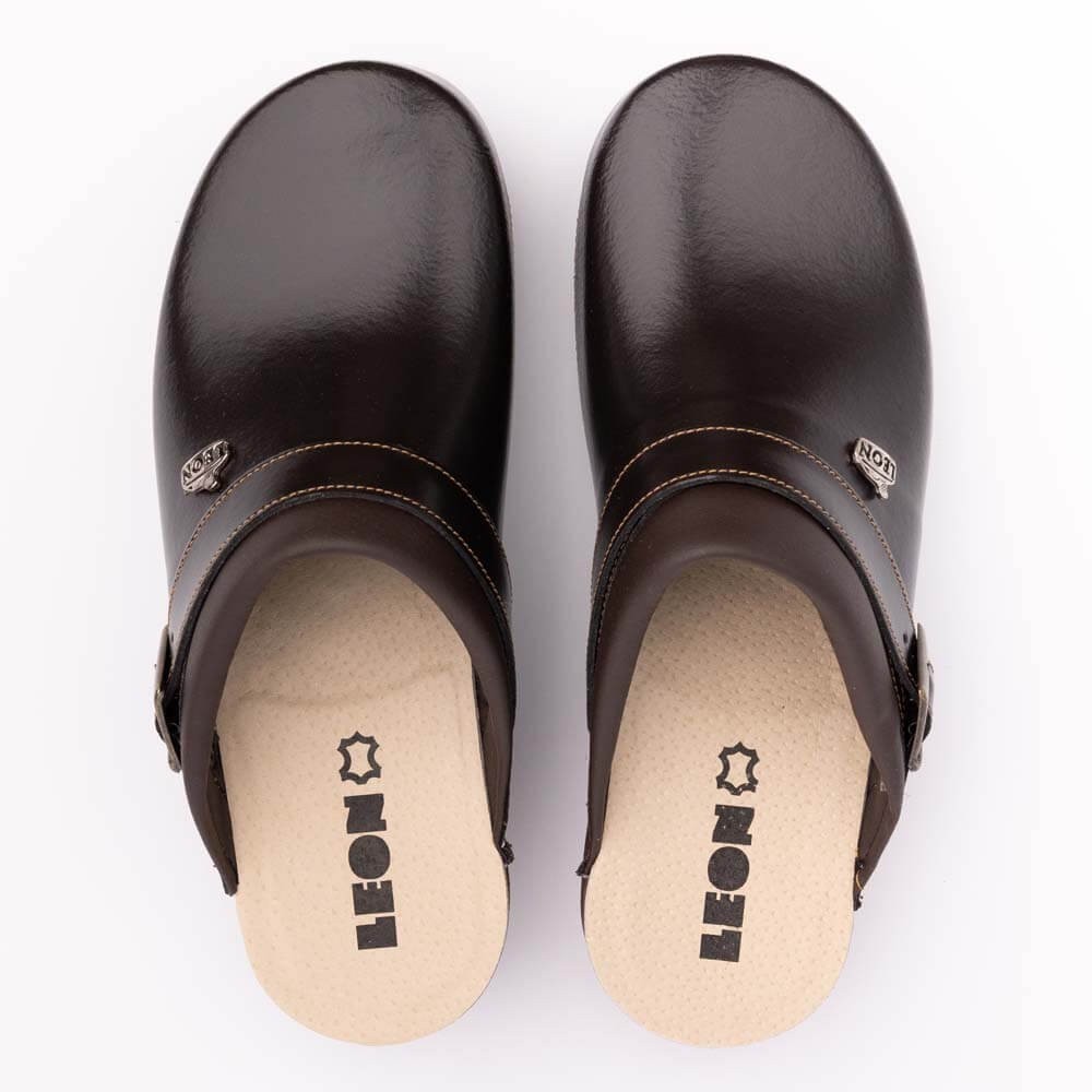 Saboti medicali LEON PU101, maro, neperforat Saboti medicali LEON PU101, maro, neperforat