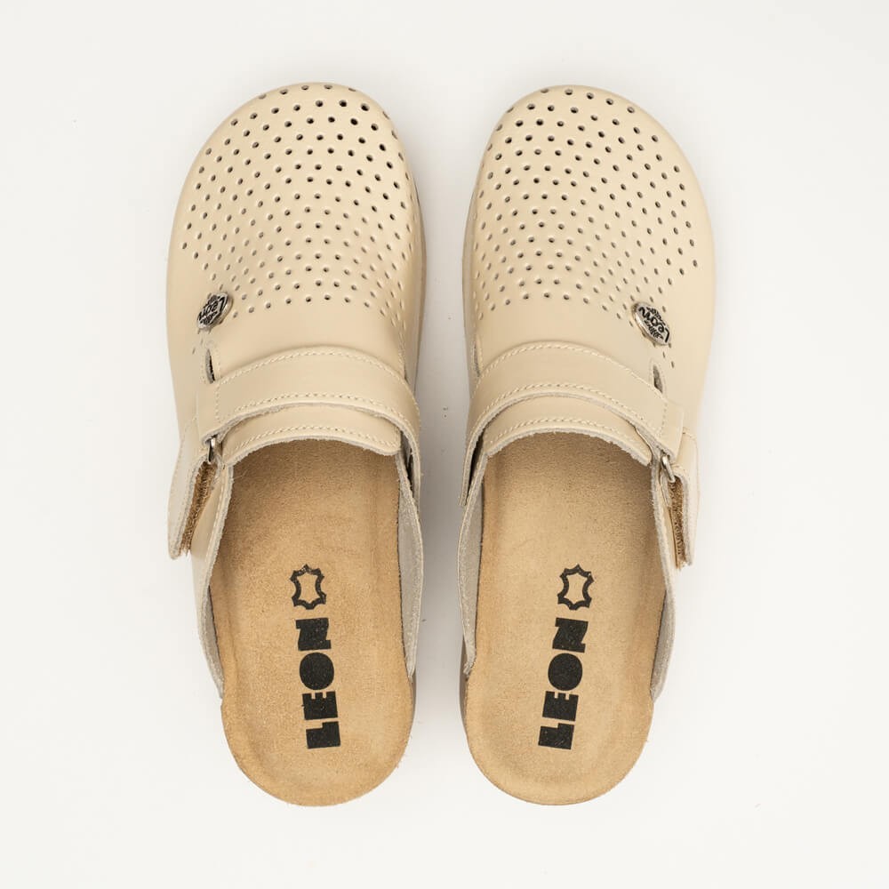 Saboti medicali Leon PU159, din piele, bej Saboti medicali Leon PU159, din piele, bej