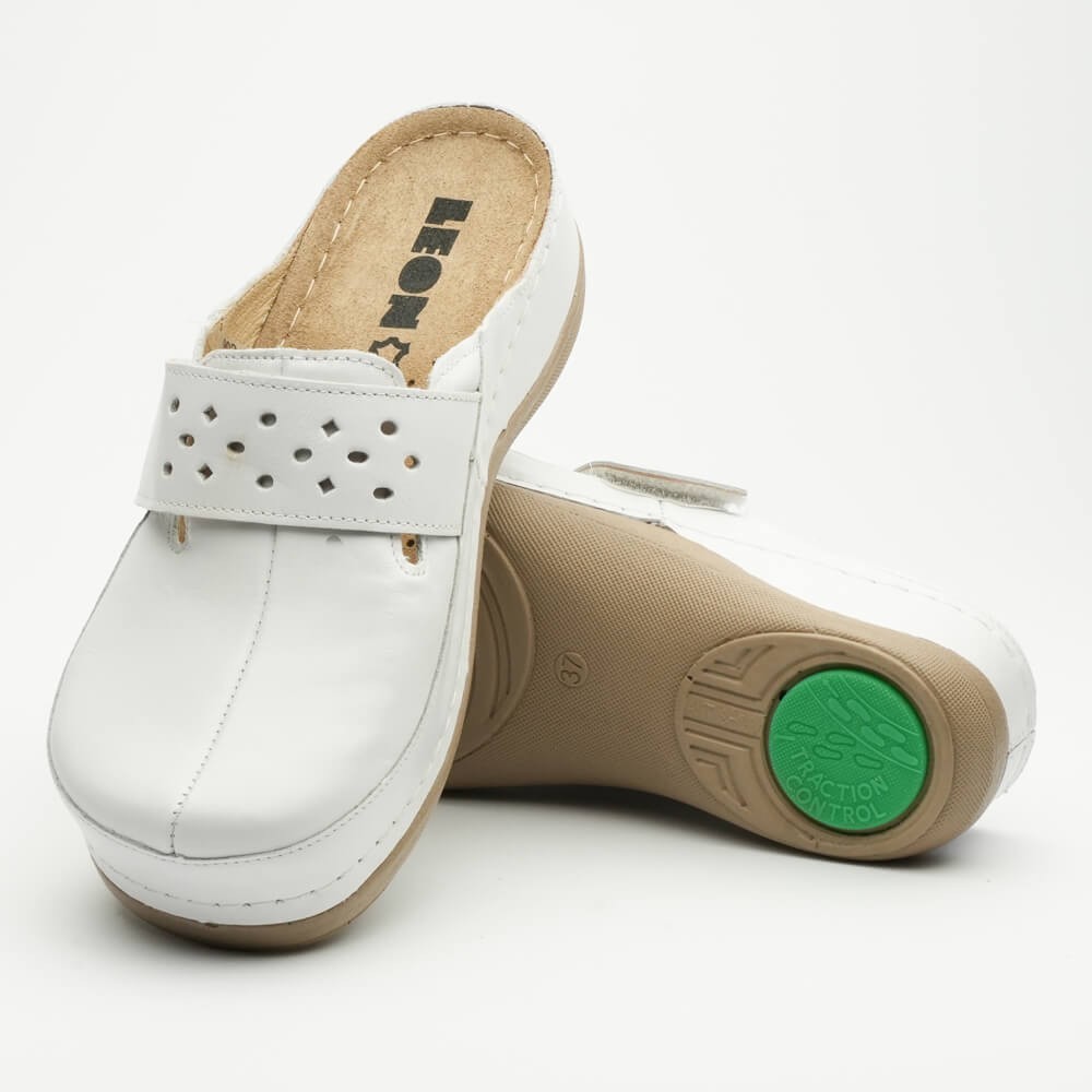 Saboti dama, din piele, Leon 902, alb